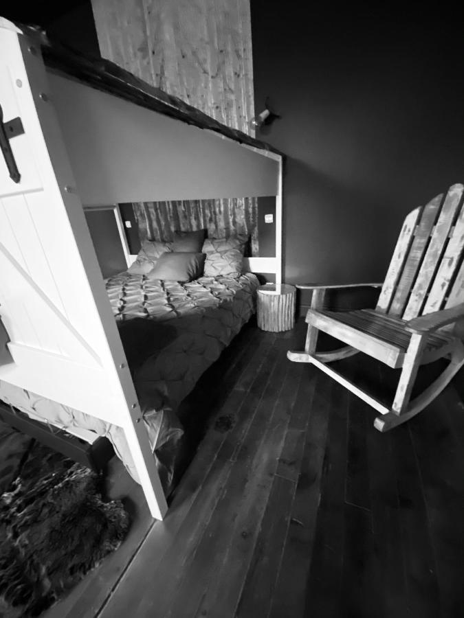 Hypolite Bed & Breakfast Avesnes-sur-Helpe Exterior photo